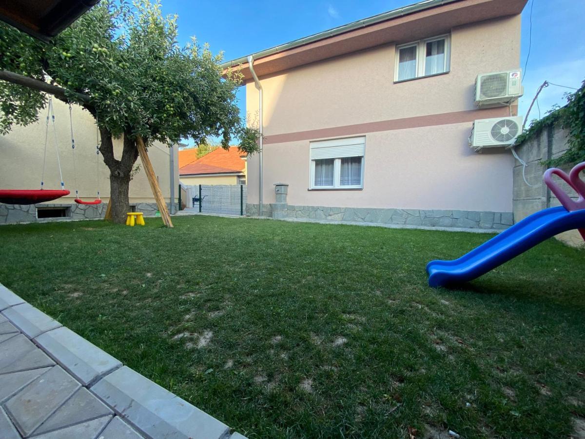 Apartmani Lazarevic Jagodina Exterior foto